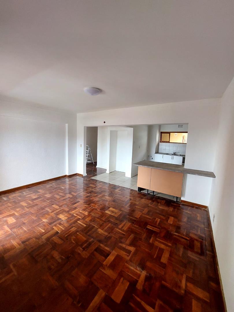 3 Bedroom Property for Sale in Vredehoek Western Cape